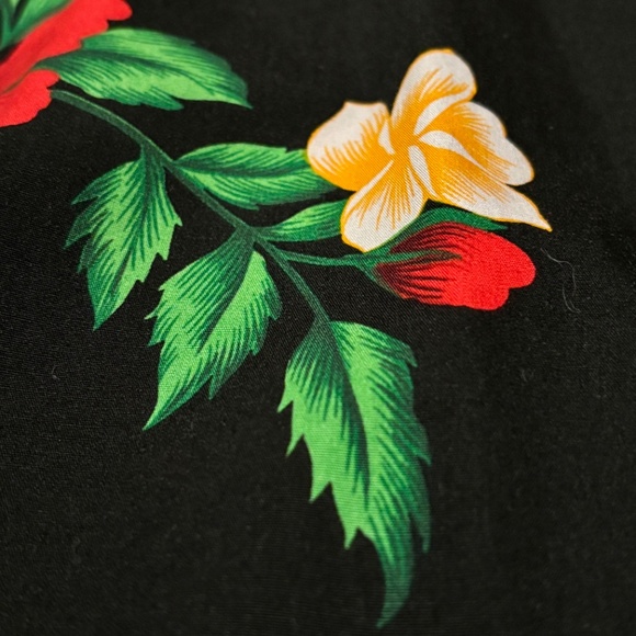 Floral Pattern Hawaiian Shirt - Picture 7 of 8
